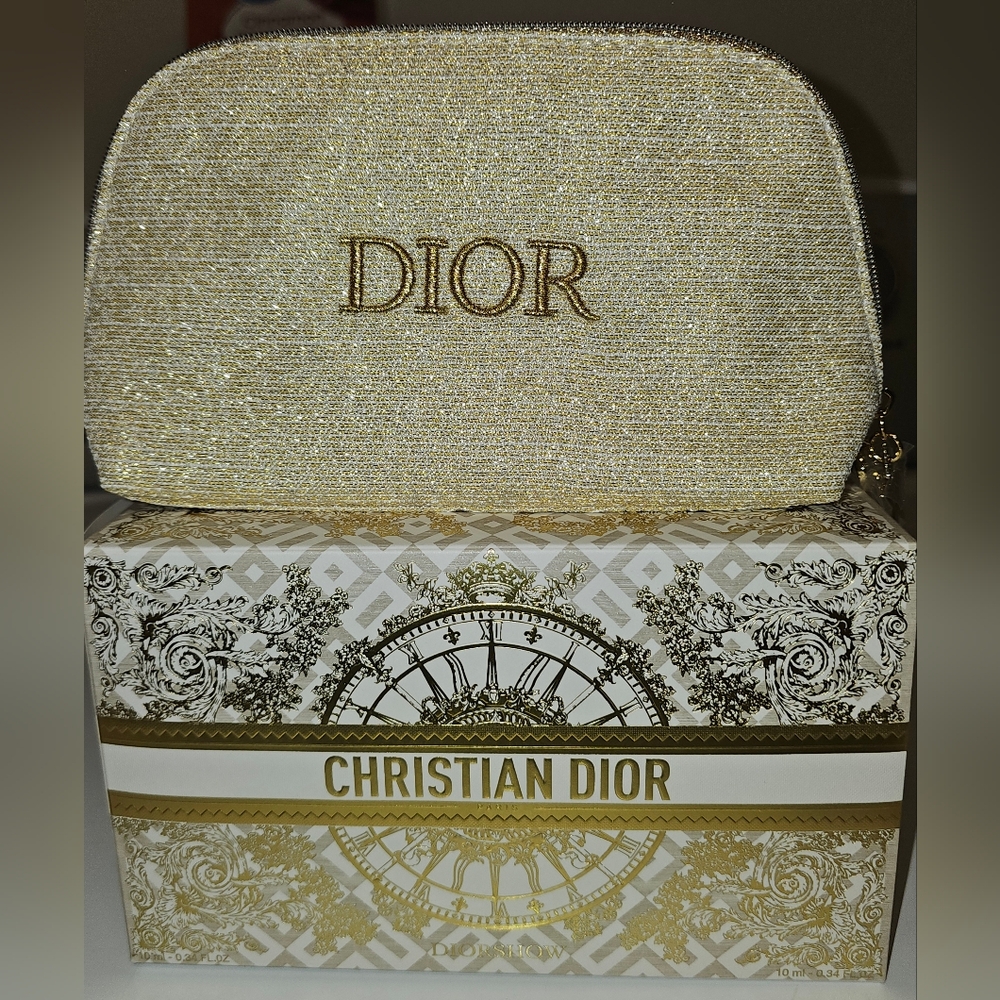 Dior makeup Pouch 2024